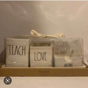 Teacher supply holder